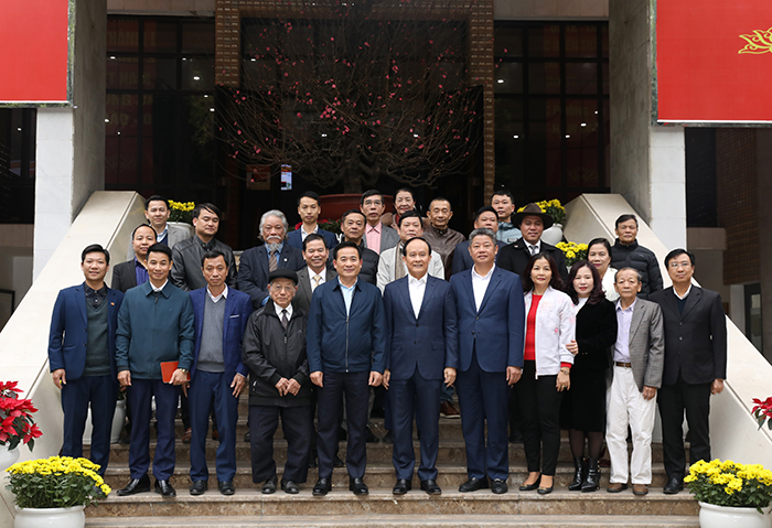Các nghệ nhân, thợ giỏi đóng góp tích cực vào sự phát triển của Thủ đô